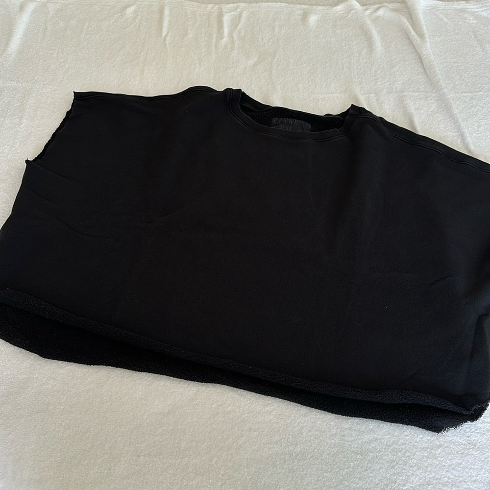 Frank & Eileen Triple Fleece Caplet- Black- One Size